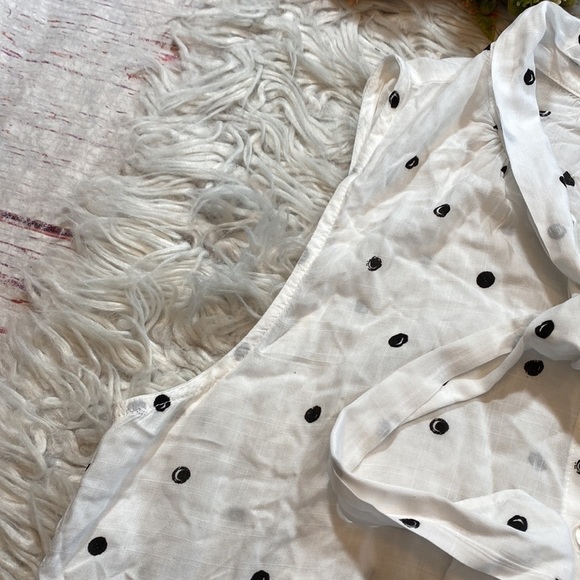 Bella Dahl White Sleeveless Neck Tie Tank with Dots sz M - Picture 4 of 9